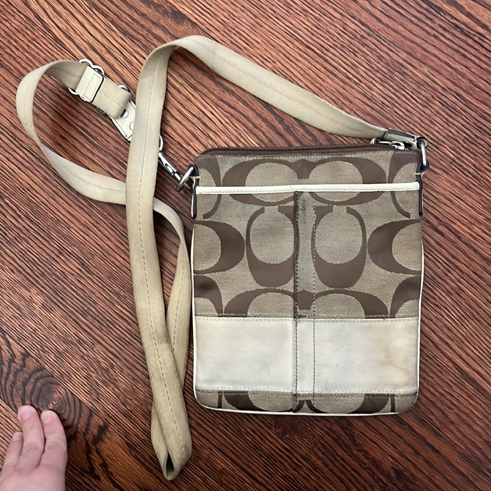 Coach side bag - Picture 2 of 2